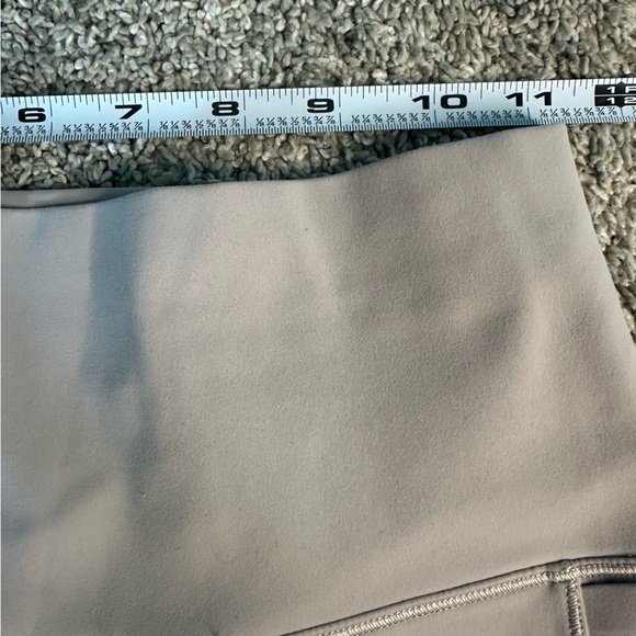 Vuori Studio Pocket Legging Small gray tan athletic yoga gym workout gorpcore - Picture 9 of 13